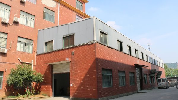 違建7年仍未處置 余杭這個(gè)“無違建街道”遭質(zhì)疑